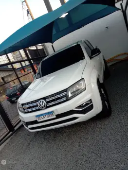 Volkswagen Amarok 3.0 V6 CABINE DUPLA HIGHLINE 4X4 TURBO INTERCOOLER AU 4 portas