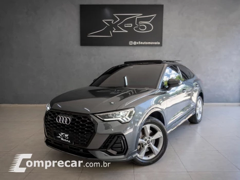 Audi Q3 SPB Perf. Black 2.0 TFSI Tipt. Quat. 4 portas