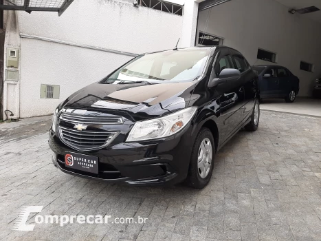 CHEVROLET ONIX 1.0 LT 4 portas