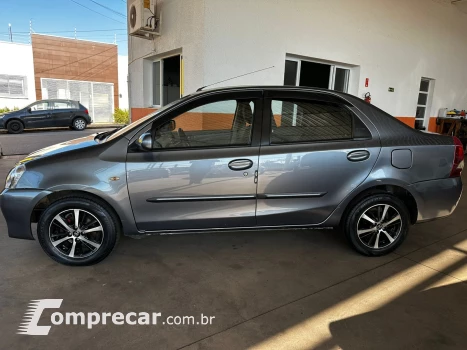 Etios sedan 1.5 xs