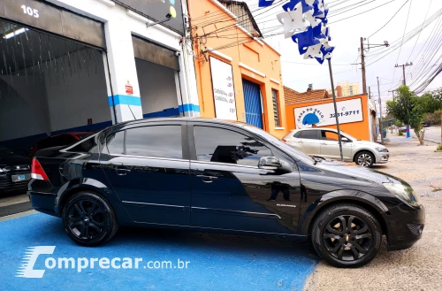 VECTRA 2.0 MPFI Elegance 8V