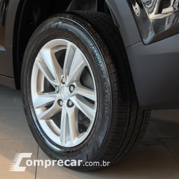TRACKER LT 1.0 Turbo 12V Flex Aut.