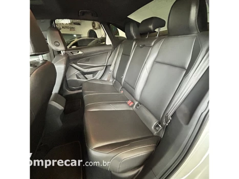 JETTA 1.4 250 TSI TOTAL FLEX R-LINE TIPTRONIC