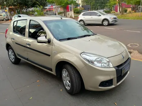 SANDERO 1.6 Expression 8V