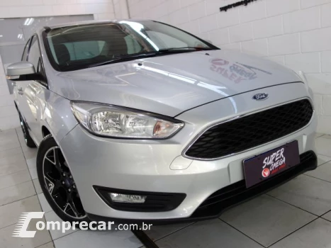 FOCUS SEDAN - 2.0 SE FASTBACK 16V 4P POWERSHIFT