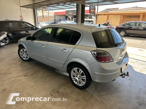 VECTRA 2.0 MPFI GT Hatch 8V
