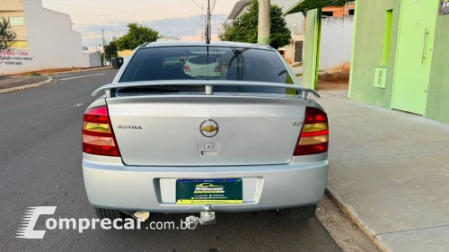 ASTRA 2.0 MPFI Advantage 8V