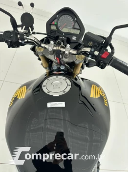 CB 600F HORNET / HONDA