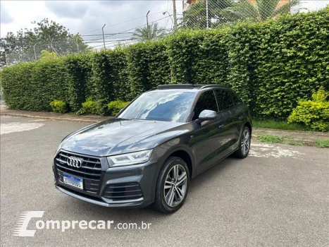 Audi Q5 2.0 TFSI Black S Tronic 4 portas