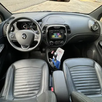 CAPTUR Intense 2.0 16V Flex 5p Aut.
