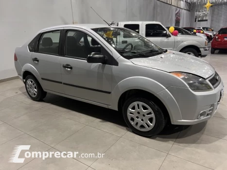 FIESTA SEDAN - 1.0 MPI SEDAN 8V 4P MANUAL