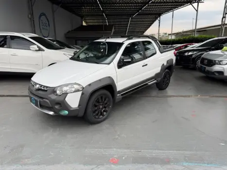 Fiat Strada Adventure1.8/ 1.8 LOCKER Flex CD 2 portas