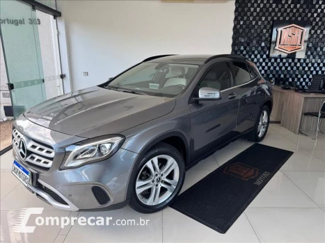 Mercedes-Benz GLA 200 1.6 CGI Style 7g-dct 4 portas