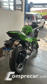 NINJA 400