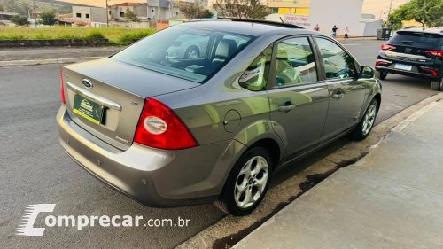FOCUS 2.0 Titanium Plus Sedan 16V