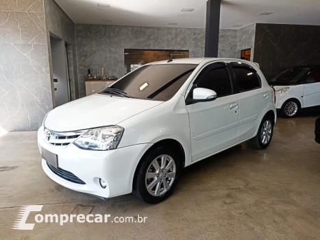 Toyota ETIOS 1.5 XLS 16V 4 portas