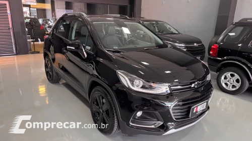TRACKER 1.4 16V Turbo Midnight