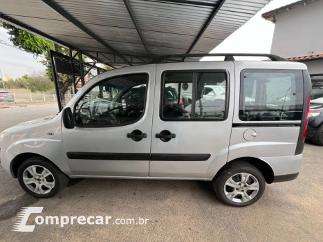 Doblo 1.8 16V 4P FLEX ESSENCE 7 LUGARES