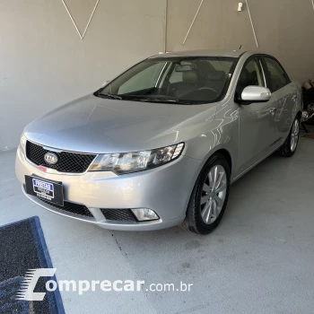 Kia Cerato 1.6 16V Aut. 4 portas