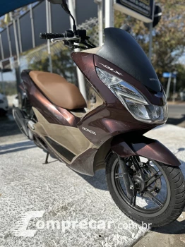 PCX 150 DLX