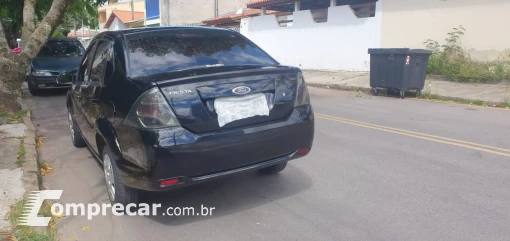 FORD FIESTA 1.6 SE Sedan 16V 4 portas