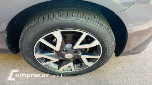 VERSA 1.6 16V Unique