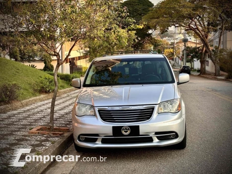 TOWN E COUNTRY 3.6 TOURING V6 24V GASOLINA 4P AUTOMÁTICO