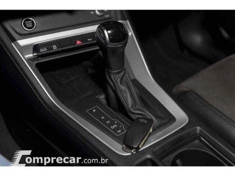 Audi Q3 1.4 35 TFSI GASOLINA BLACK S TRONIC 4 portas