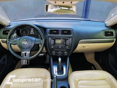 JETTA - 2.0 TSI HIGHLINE 211CV 4P TIPTRONIC