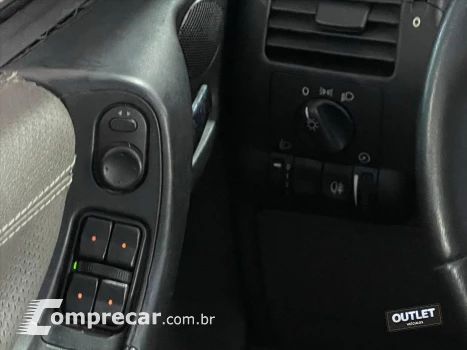 ZAFIRA 2.0 MPFI EXPRESSION 8V FLEX 4P AUTOMÁTICO