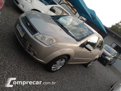 Fiesta Sedan 1.6 4P FLEX