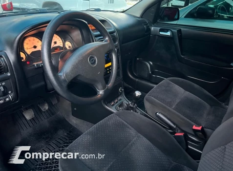 ASTRA 2.0 MPFI Advantage 8V