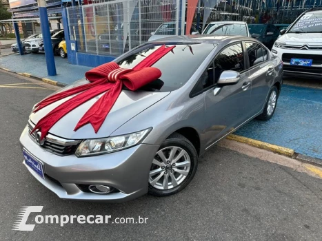 Honda CIVIC 4 portas