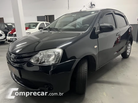 Toyota ETIOS 1.3 X 16V 4 portas