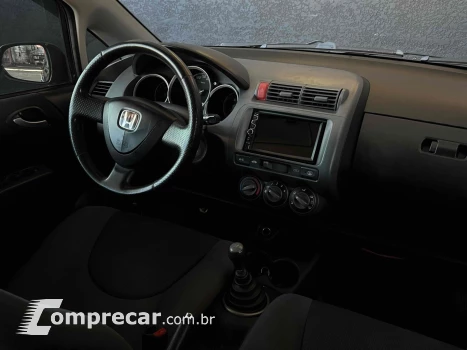 FIT 1.4 LX 8V GASOLINA 4P MANUAL