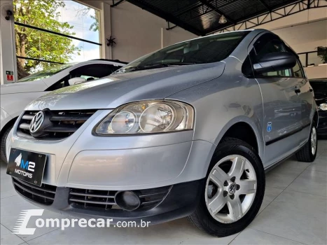 Volkswagen FOX 1.0 MI Route 8V 4 portas