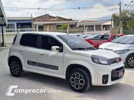 Fiat UNO 1.4 EVO Sporting 8V 4 portas