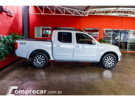 FRONTIER 2.5 SL 4X4 CD TURBO ELETRONIC DIESEL 4P AUTOMÁTICO