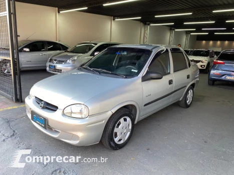 CHEVROLET CORSA 1.6 MPFI Classic Sedan 8V 4 portas