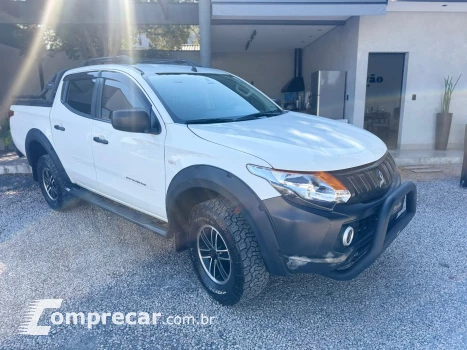 L200 TRITON 2.4 16V Turbo Sport GLS CD 4X4