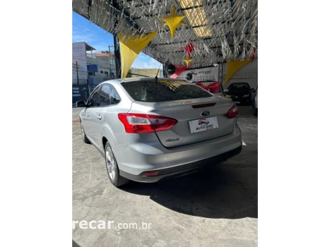 FOCUS 1.6 S 16V FLEX 4P MANUAL