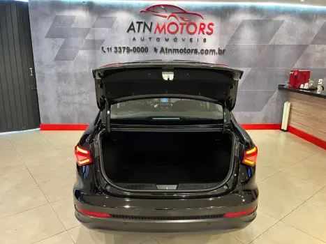 Cronos 1.8 4P FLEX DRIVE AUTOMÁTICO