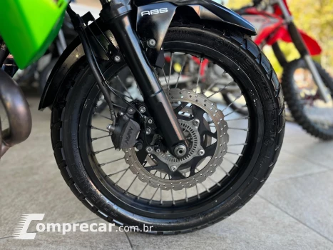 VERSYS-X 300