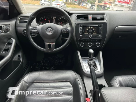 JETTA Highline 2.0 TSI 16V 4p Tiptronic