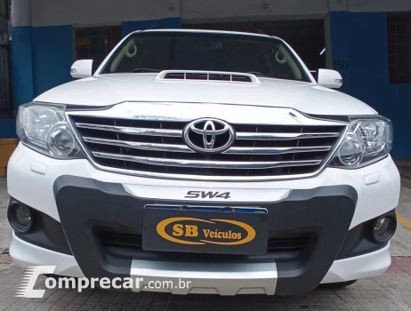 HILUX SW4  3.0  Turbo