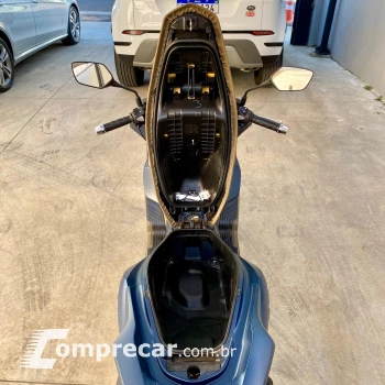 PCX 160 DLX ABS