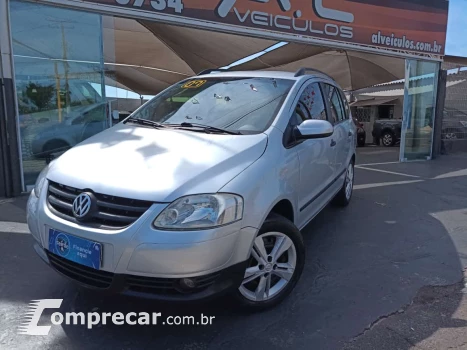 Volkswagen SPACEFOX 1.6 MI 8V 4 portas