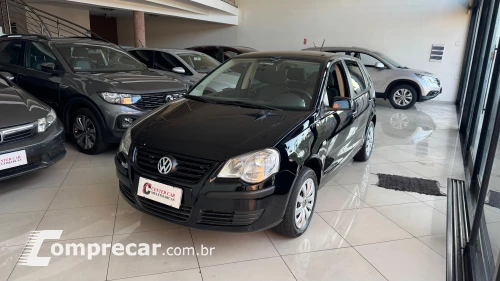 Volkswagen POLO 1.6 MI 8V 4 portas