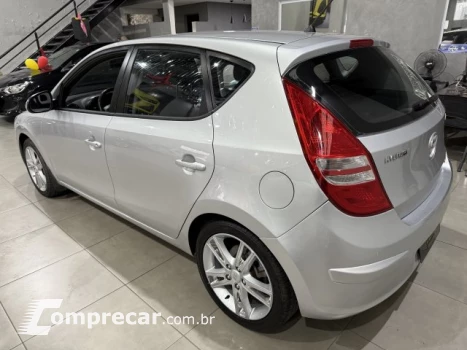 I30 - 2.0 MPFI GLS 16V 4P MANUAL