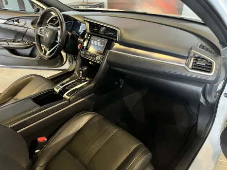 Civic 1.5 16V 4P TOURING TURBO AUTOMÁTICO CVT